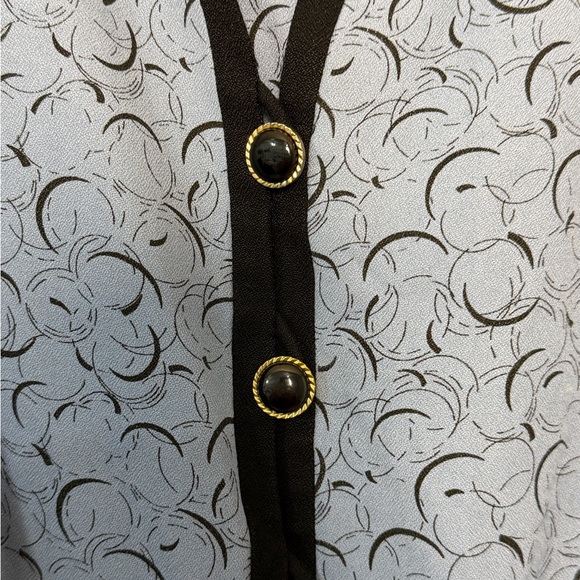 Danny & Nicole Blue Swirl Pattern Top - Picture 2 of 7